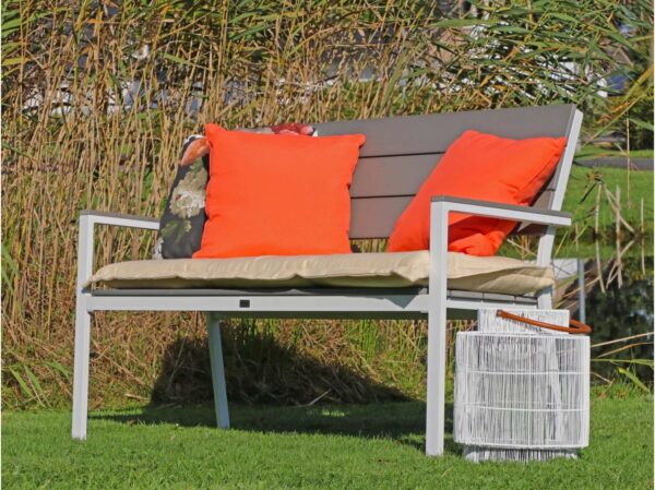 Grijs aluminium tuinbanken