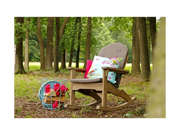 Bruin houten tuinstoelen