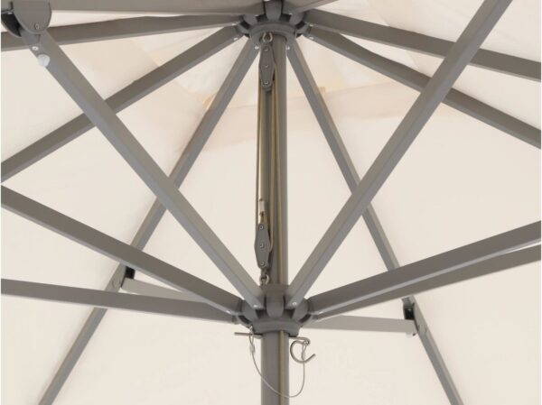 Wit aluminium parasols