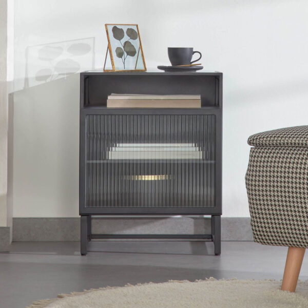 Kave Home Nachtkastje Trixie Zwart metaal met glas